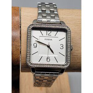 Fossil Shiloh Ladies Watch 30mm Silver Satin Dial Stainless Steel BQ3365IE 6"